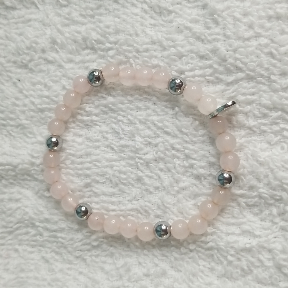 Rise quartz beaded bracelet
